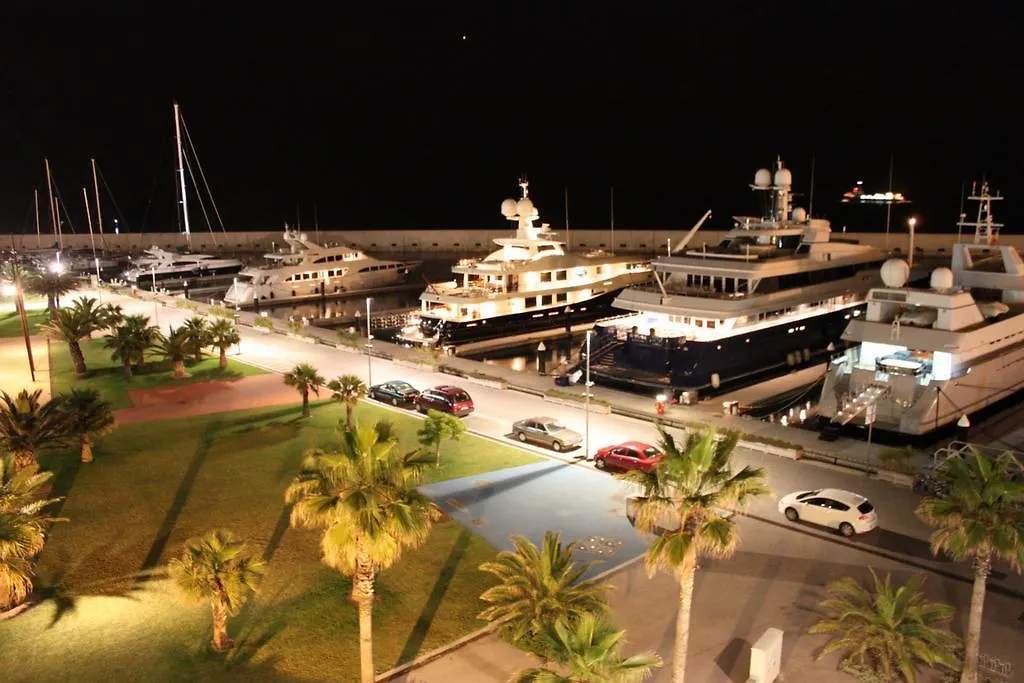 Botel Port Forum Boat - Glamping Experience Barcelona Spain