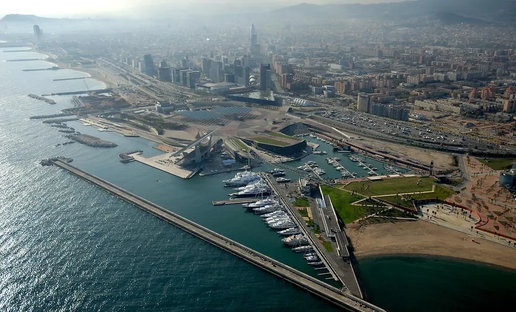 Port Forum Boat - Glamping Experience Barcelona 0*,